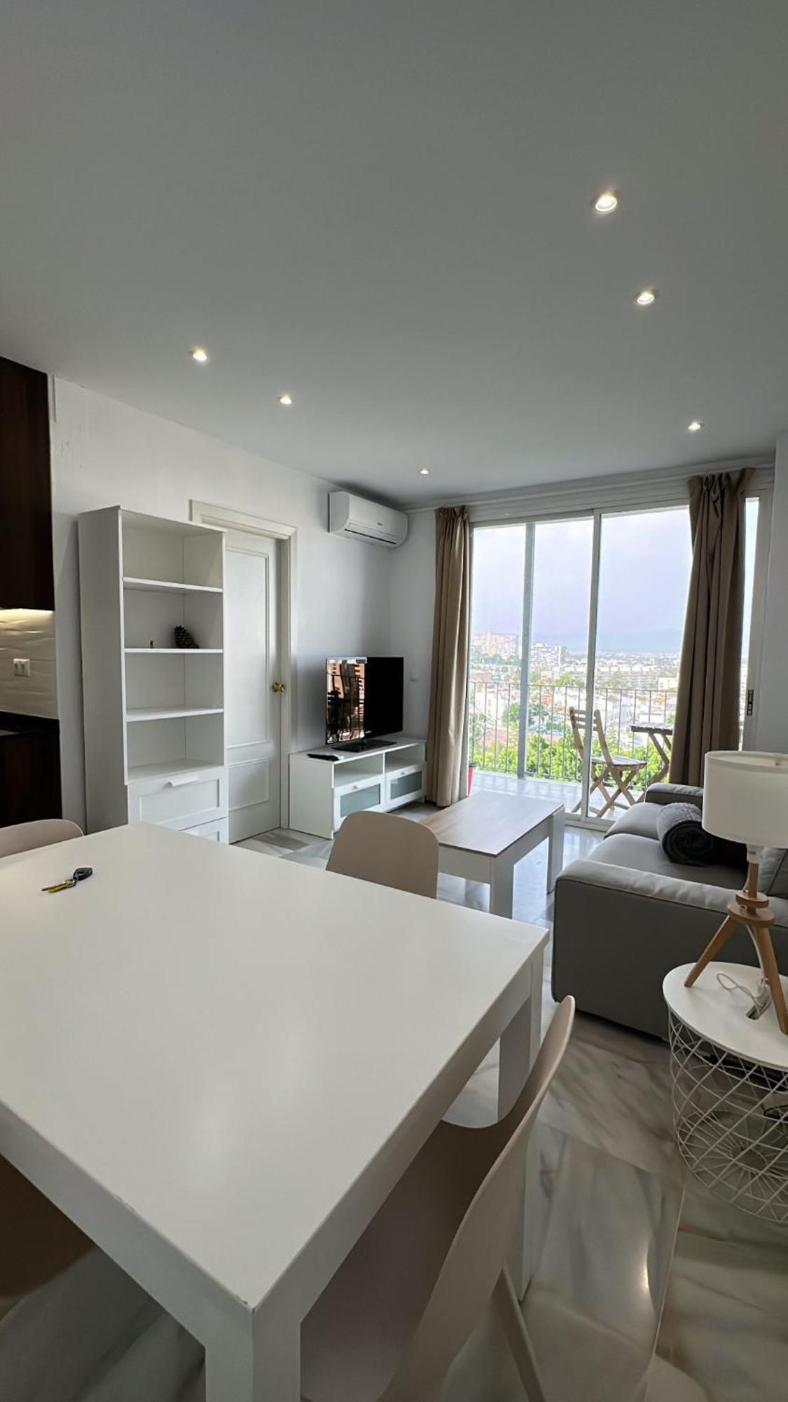 Apt Buenavista En Torremolinos Increibles Vistas Hacia Malaga 5Min Del Centro Y De La Playa Eksteriør bilde